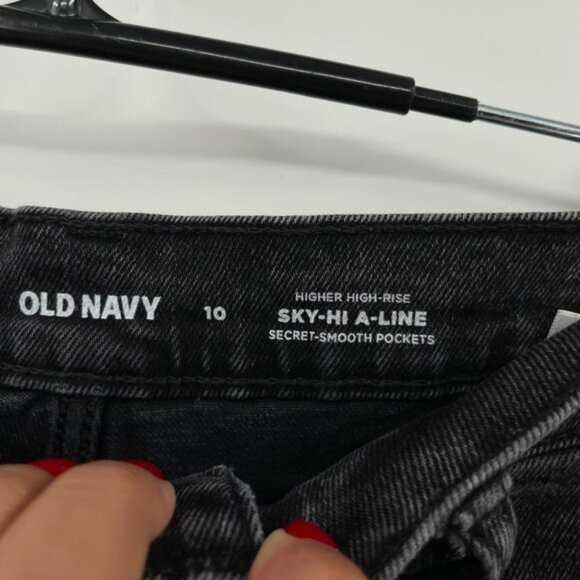 Old Navy Black Wash Denim Shorts Size 10 Higher High Rise Sky-Hi A-Line - Picture 2 of 8